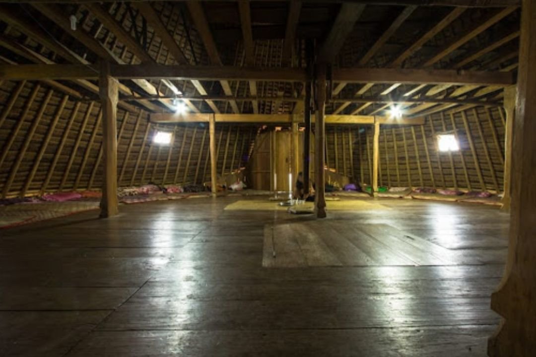 Interior wae rebo